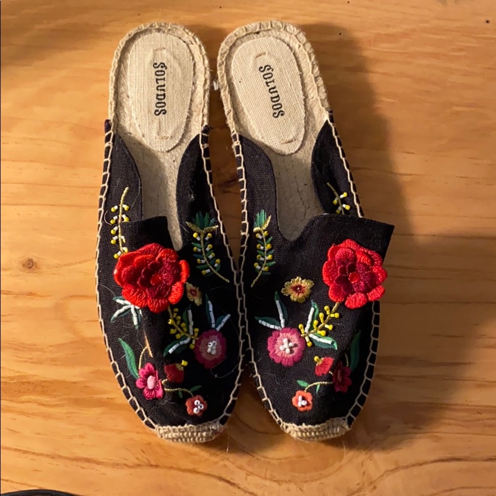 Soludos mules